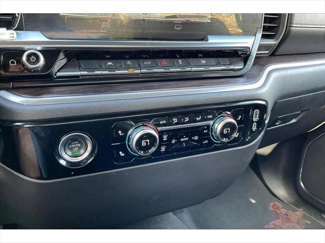 2024 GMC Sierra 1500 4WD Crew Cab Short Box SLT