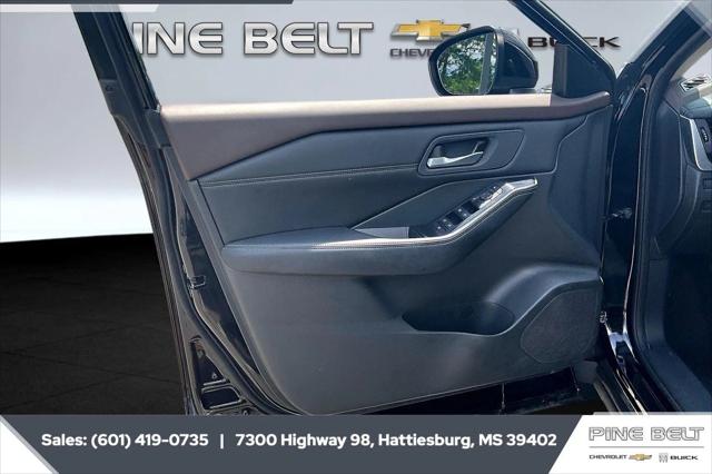 2023 Nissan Rogue SV Intelligent AWD