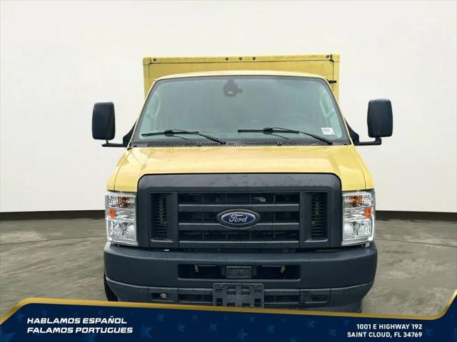 2022 Ford E-450 Cutaway Base
