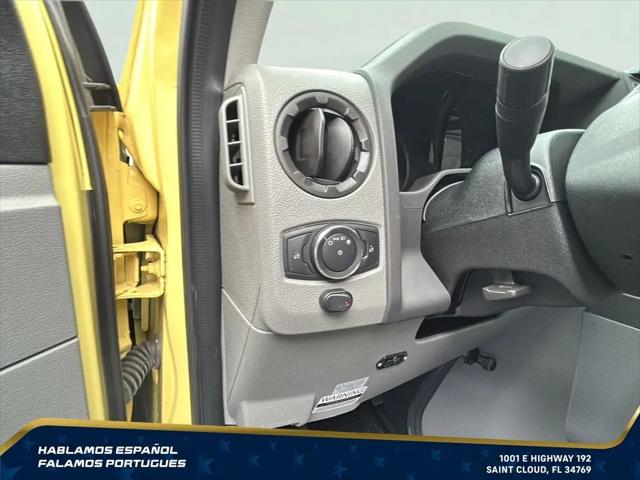 2022 Ford E-450 Cutaway Base