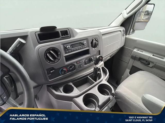 2022 Ford E-450 Cutaway Base