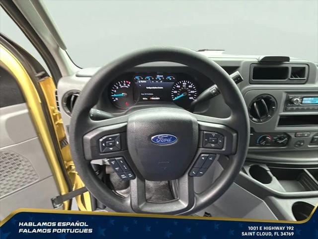 2022 Ford E-450 Cutaway Base