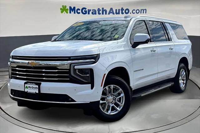 2025 Chevrolet Suburban 4WD LT