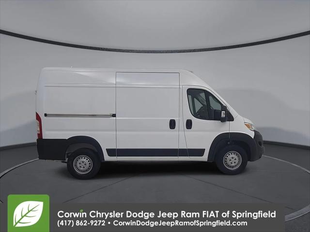 2025 Ram ProMaster 2500 Cargo Van Tradesman High Roof 136" WB w/Pass Seat