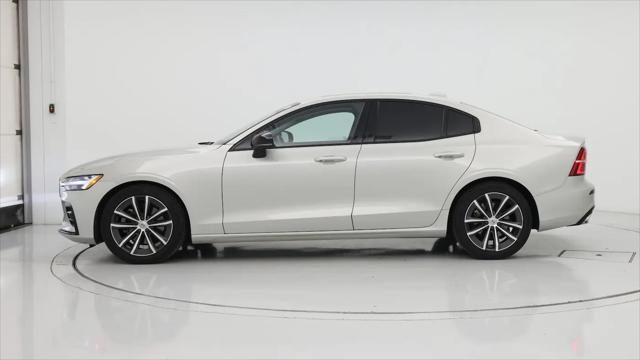 2022 Volvo S60 B5 Inscription