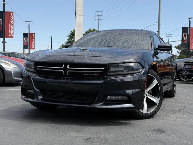 2017 Dodge Charger SXT RWD