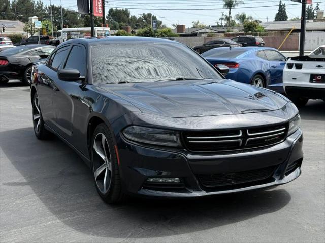 2017 Dodge Charger SXT RWD