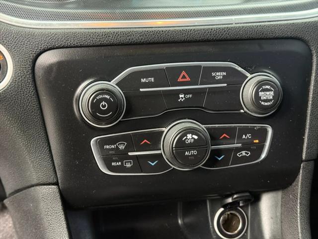 2017 Dodge Charger SXT RWD