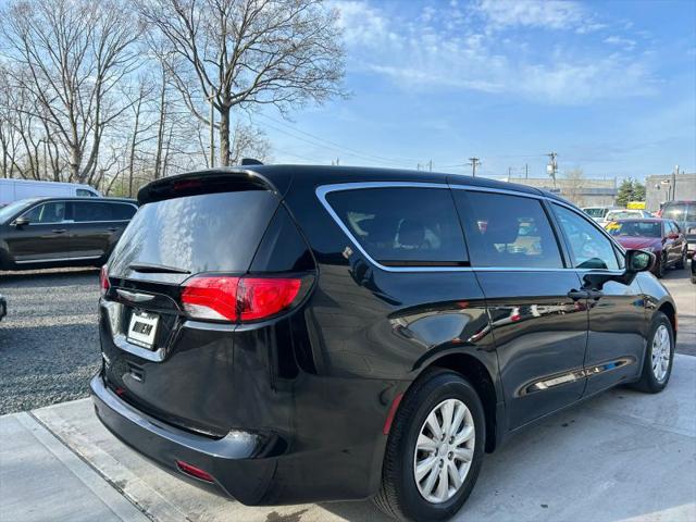 2021 Chrysler Voyager L