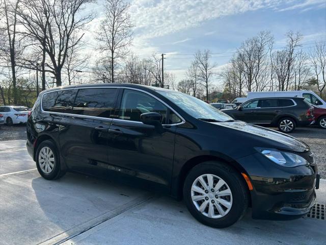 2021 Chrysler Voyager L