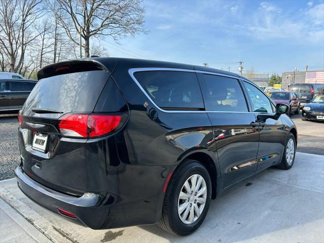 2021 Chrysler Voyager L