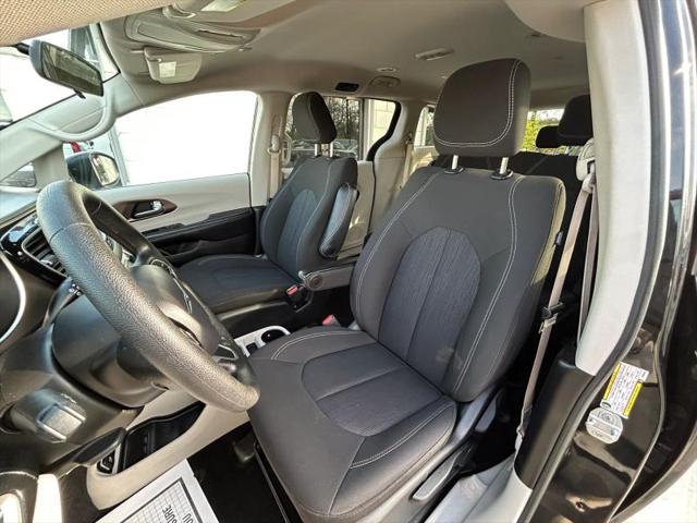 2021 Chrysler Voyager L