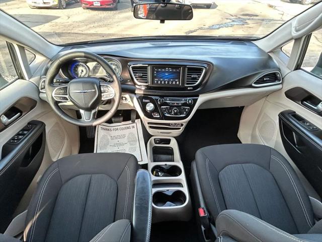 2021 Chrysler Voyager L