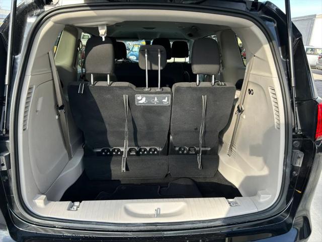 2021 Chrysler Voyager L