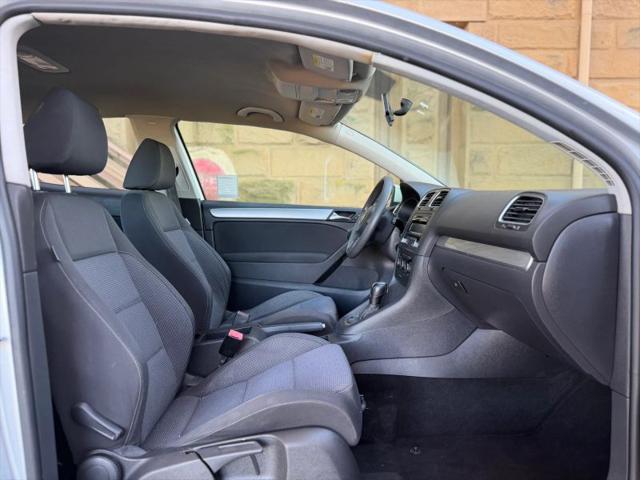 2012 Volkswagen Golf 2.5L 2-Door
