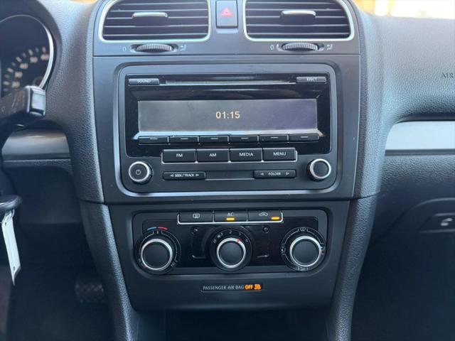 2012 Volkswagen Golf 2.5L 2-Door