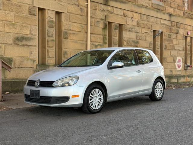 2012 Volkswagen Golf 2.5L 2-Door