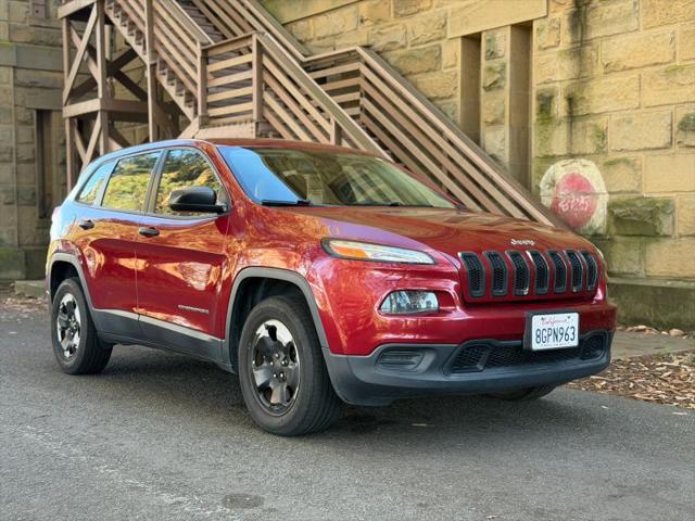 2016 Jeep Cherokee Sport