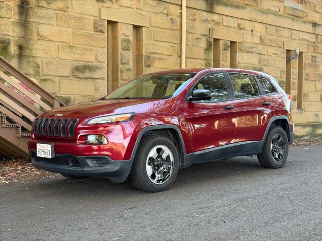 2016 Jeep Cherokee Sport