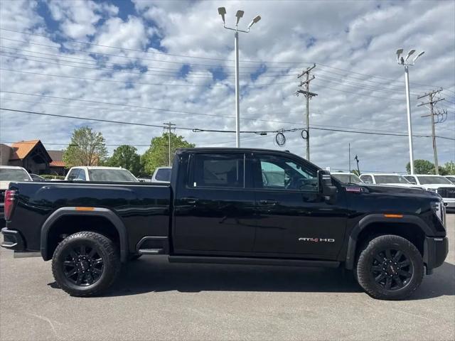 2026 GMC Sierra 2500HD Crew Cab, Standard Bed, AT4, 4WD