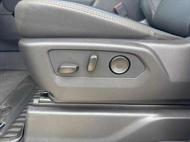2026 GMC Sierra 2500HD Crew Cab, Standard Bed, AT4, 4WD