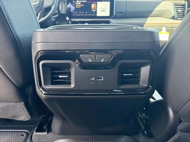 2026 GMC Sierra 2500HD Crew Cab, Standard Bed, AT4, 4WD