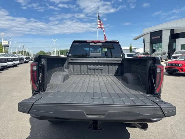2026 GMC Sierra 2500HD Crew Cab, Standard Bed, AT4, 4WD