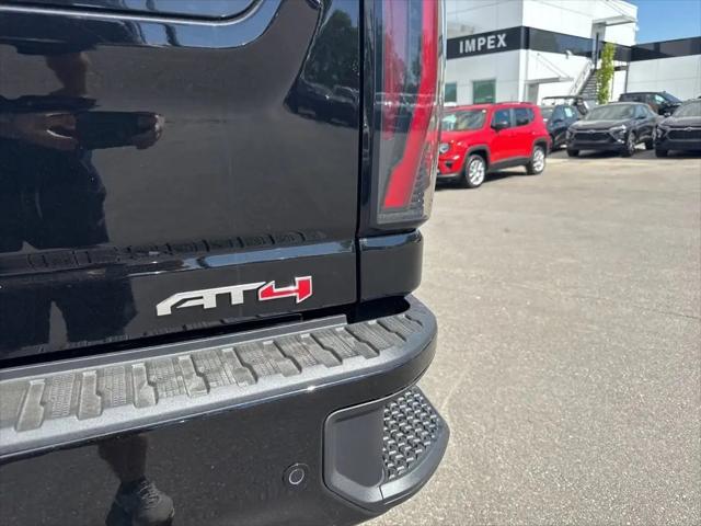 2026 GMC Sierra 2500HD Crew Cab, Standard Bed, AT4, 4WD