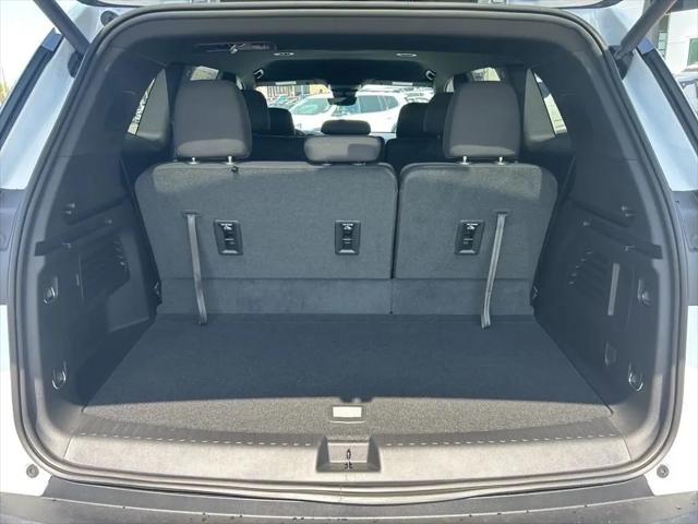 2026 GMC Acadia Elevation FWD