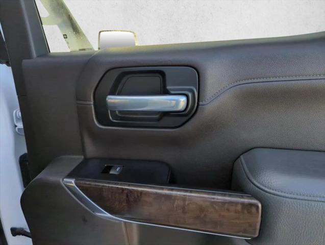 2020 GMC Sierra 1500 4WD Crew Cab Short Box Denali