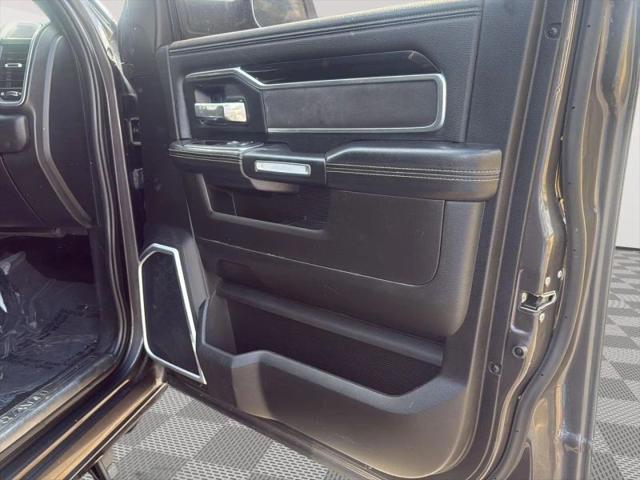 2019 Ram 3500 Laramie Mega Cab 4x4 6'4" Box