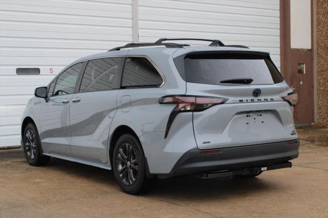 2024 Toyota Sienna Woodland Edition