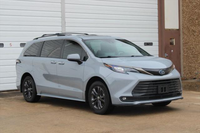 2024 Toyota Sienna Woodland Edition