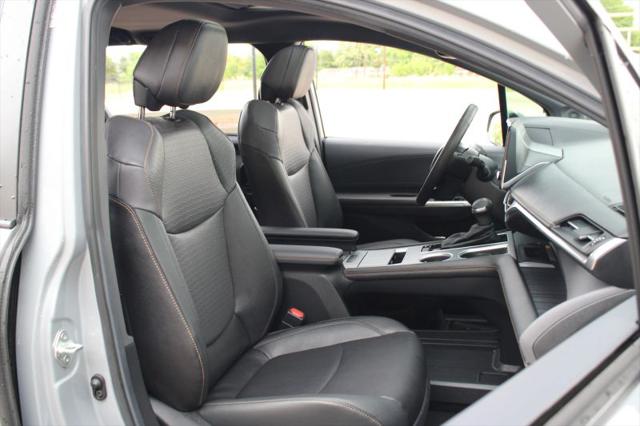 2024 Toyota Sienna Woodland Edition