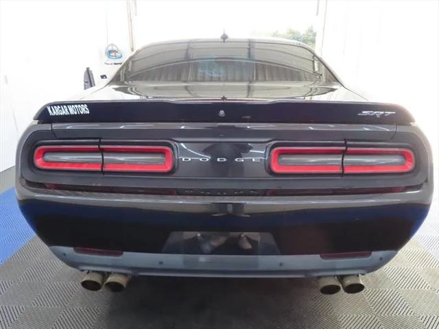 2016 Dodge Challenger SRT 392