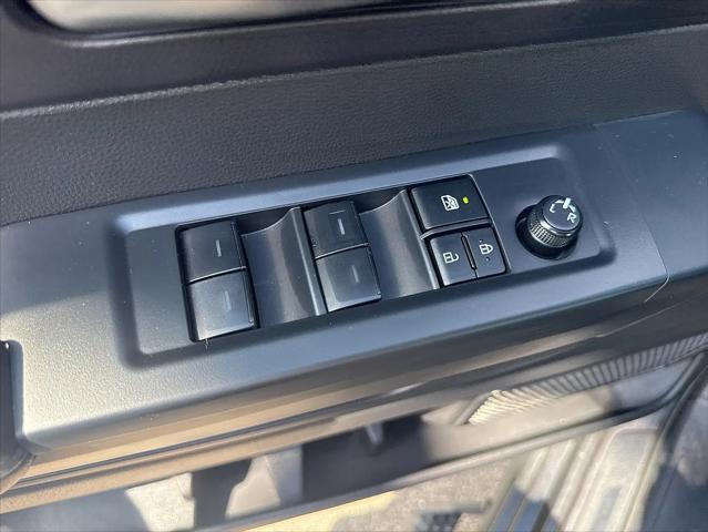 2026 Toyota Tundra SR CrewMax 5.5' Bed