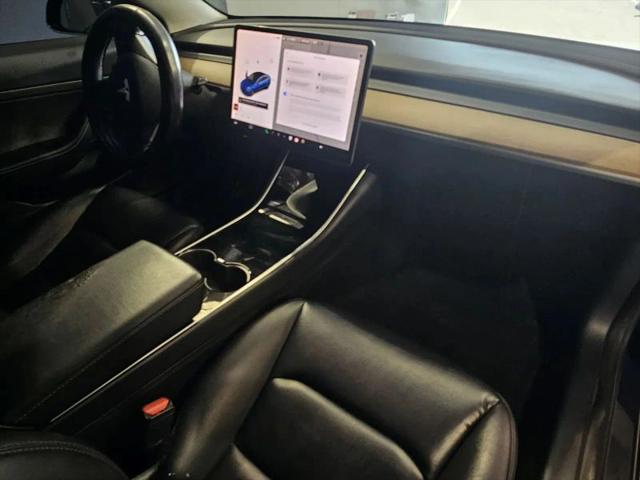2020 Tesla Model 3 Standard Range Plus Rear-Wheel Drive