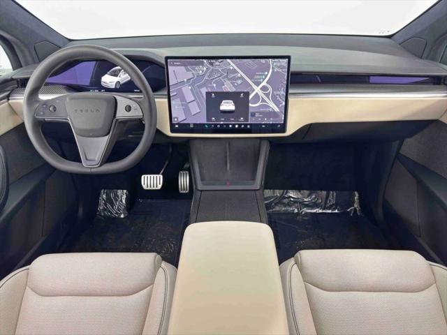 2022 Tesla Model X Plaid Tri Motor All-Wheel Drive
