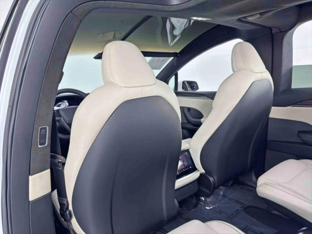 2022 Tesla Model X Plaid Tri Motor All-Wheel Drive