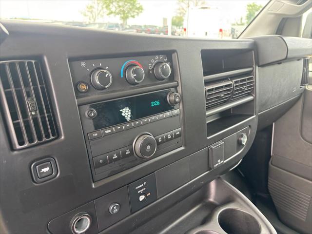 2024 GMC Savana Cargo RWD 2500 Regular Wheelbase Work Van