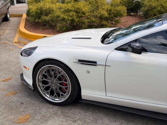 2009 Aston Martin DB9 Standard