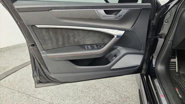 2021 Audi RS 6 Avant TFSI quattro Tiptronic
