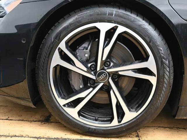 2023 Audi e-tron GT Prestige quattro