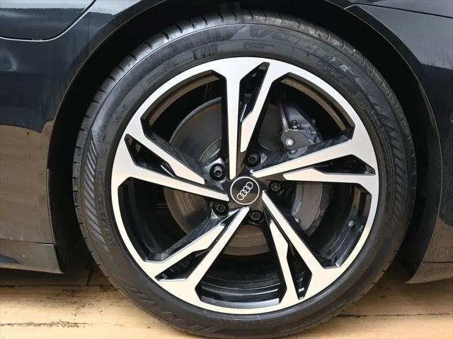 2023 Audi e-tron GT Prestige quattro