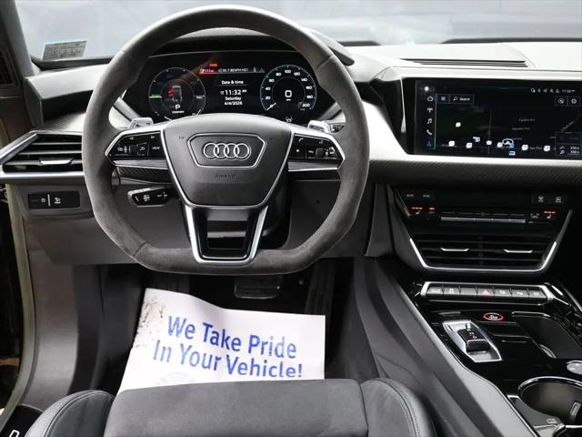 2023 Audi e-tron GT Prestige quattro