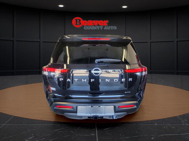 2026 Nissan Pathfinder SV