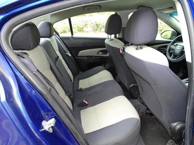 2012 Chevrolet Cruze LS