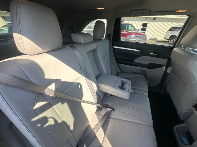 2016 Toyota Highlander XLE V6