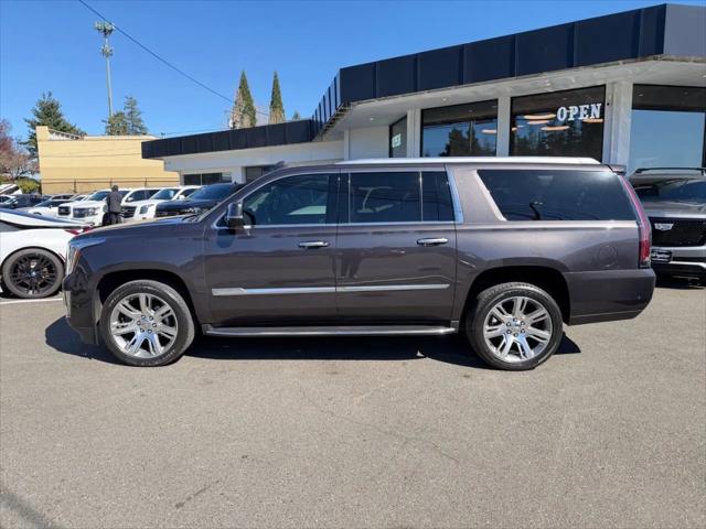 2017 Cadillac Escalade ESV Luxury