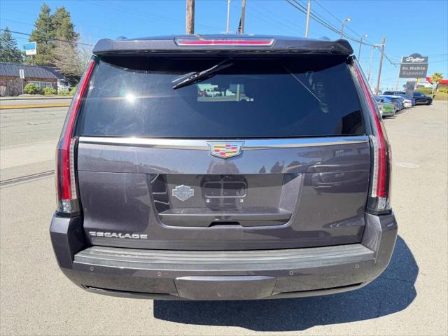 2017 Cadillac Escalade ESV Luxury